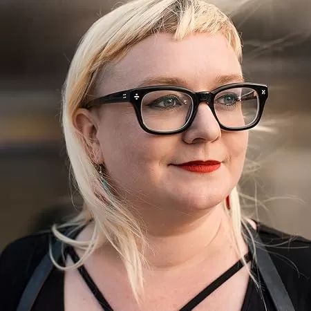 Natalie Zina Walschots