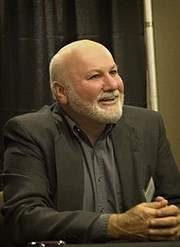 Loren Estleman