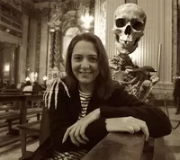 Gina R Collia