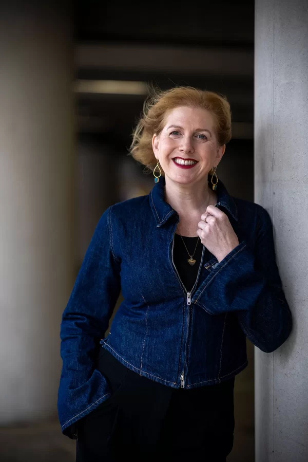 Clare Mackintosh
