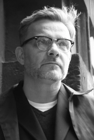 Ian Edginton