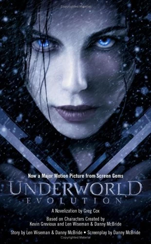 Underworld: Evolution (Underworld #3) by Greg Cox