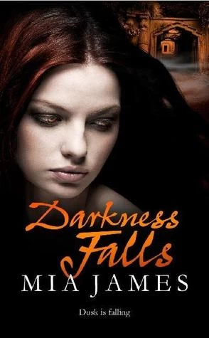 Darkness Falls (Ravenwood #2) by Mia James