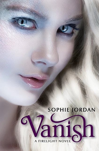 Vanish (Firelight #2) by Sophie Jordan