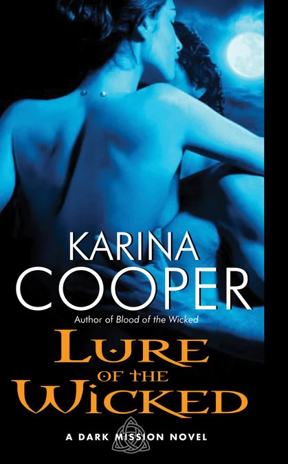 Lure of the Wicked (Dark Mission #2) by Karina Cooper