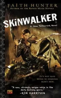 Skinwalker (Jane Yellowrock #1)