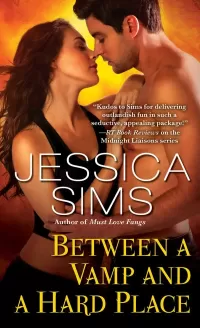Between a Vamp and a Hard Place (Midnight Liaisons #5)