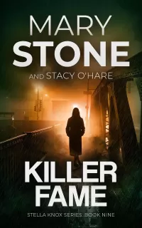 Killer Fame (Stella Knox FBI Mystery Series #9)