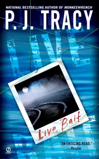 Live Bait (A Monkeewrench Novel #2)