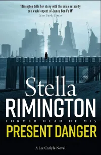 Present Danger (Liz Carlyle Novels #5)